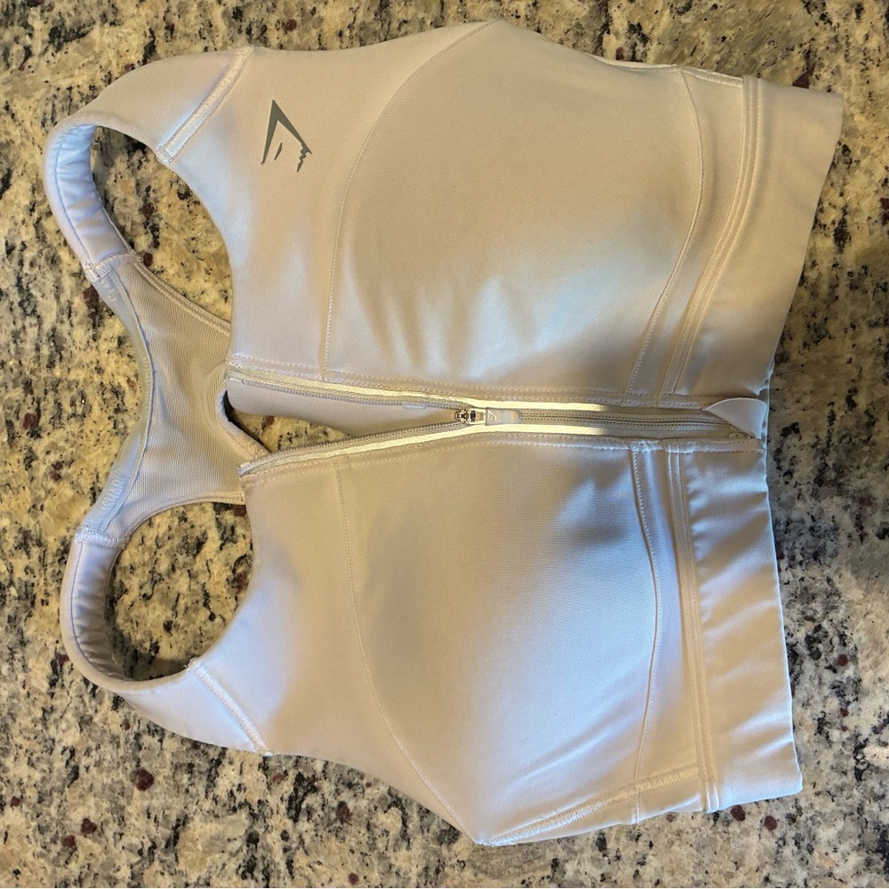Gymshark Cream Zip-Up Sports Bra